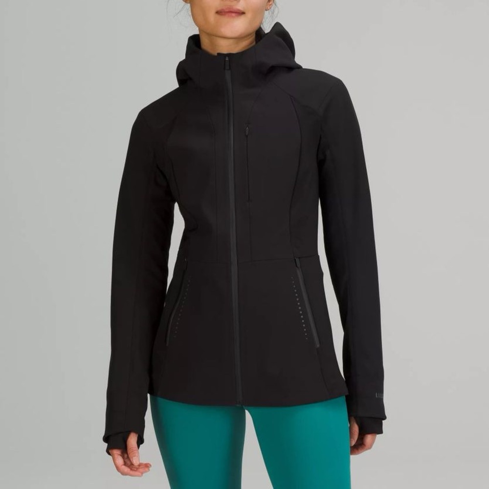 LULULEMON JACKET